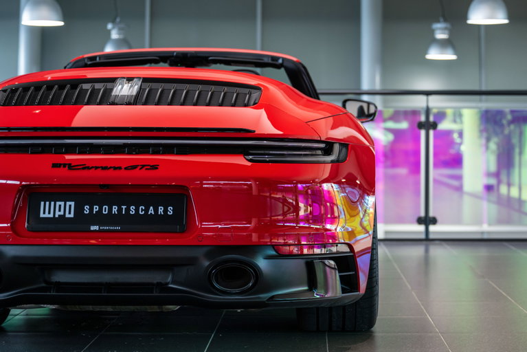 Porsche 992 Carrera GTS