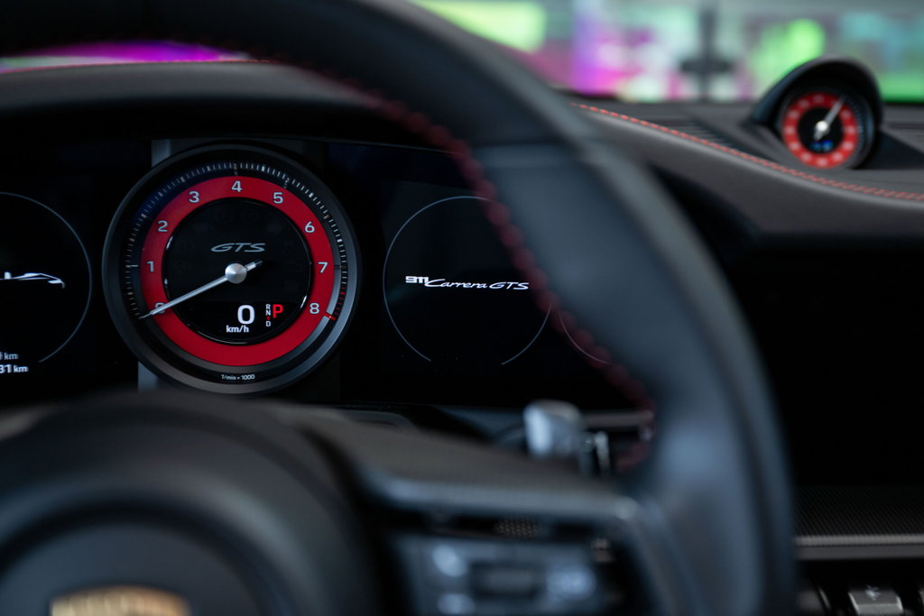 Porsche 992 Carrera GTS