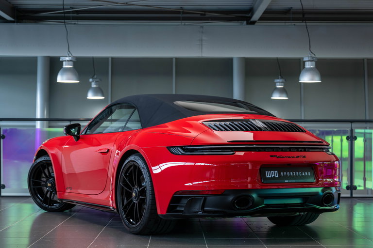 Porsche 992 Carrera GTS