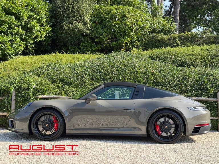 Porsche 992 Targa 4 GTS