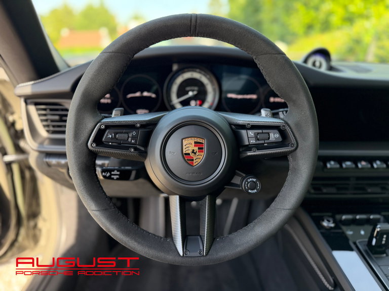 Porsche 992 Targa 4 GTS