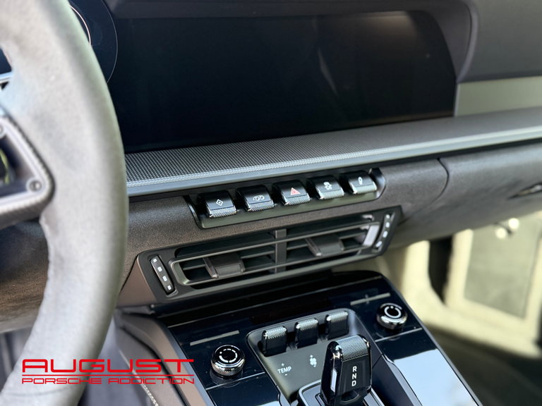 Porsche 992 Targa 4 GTS