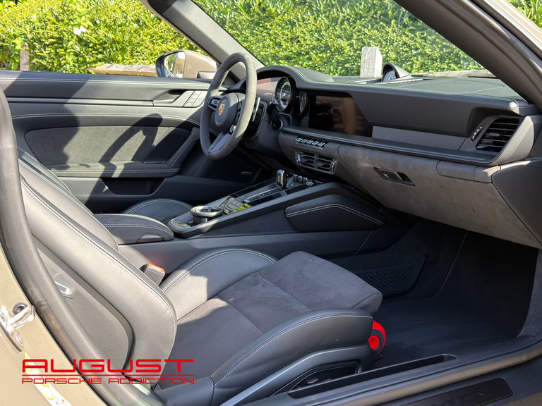 Porsche 992 Targa 4 GTS