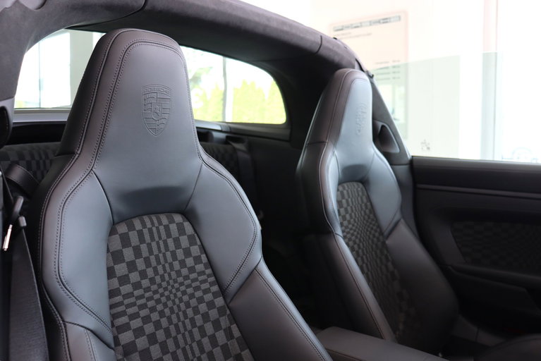 Porsche 992.2 Targa 4 GTS