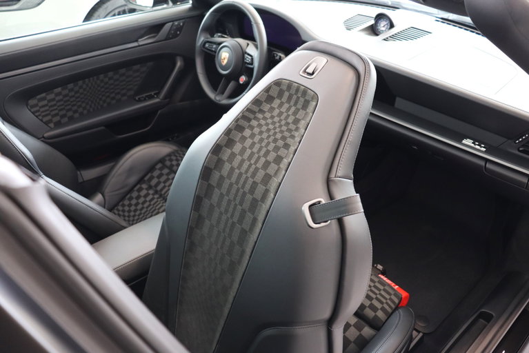 Porsche 992.2 Targa 4 GTS