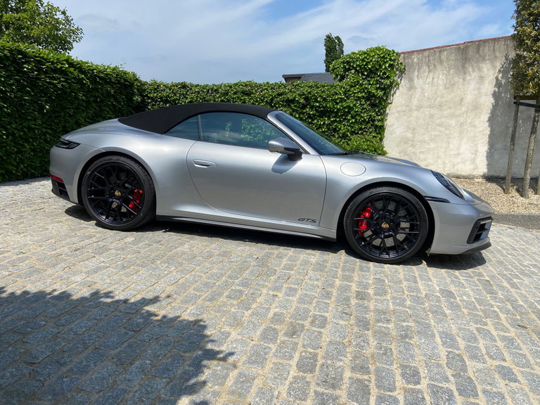 Porsche 992 Carrera GTS