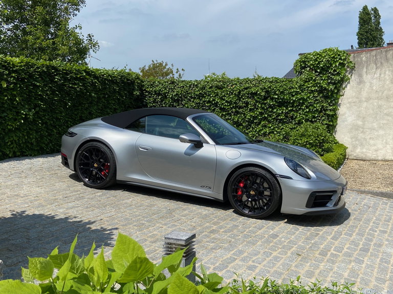 Porsche 992 Carrera GTS