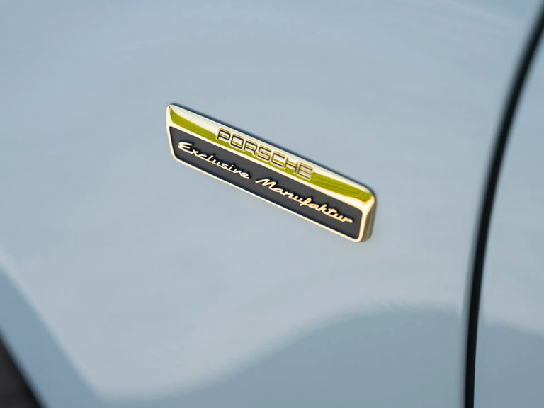 Porsche 992 Sport Classic