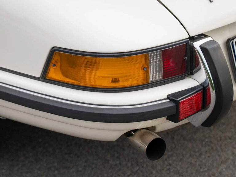 Porsche 911 S (F-Modell)