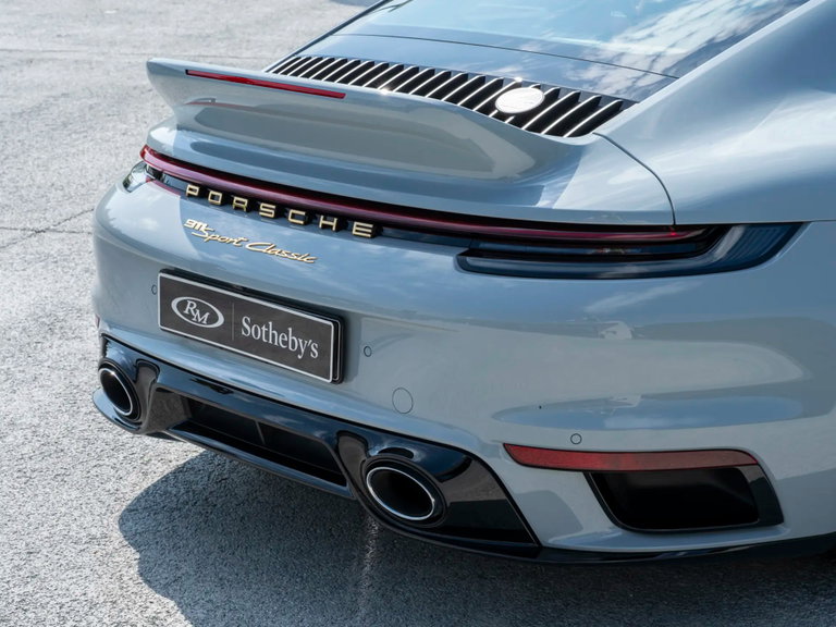 Porsche 992 Sport Classic