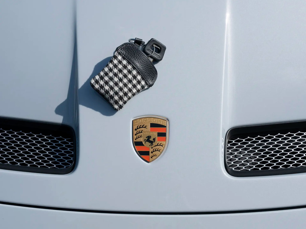 Porsche 992 Sport Classic