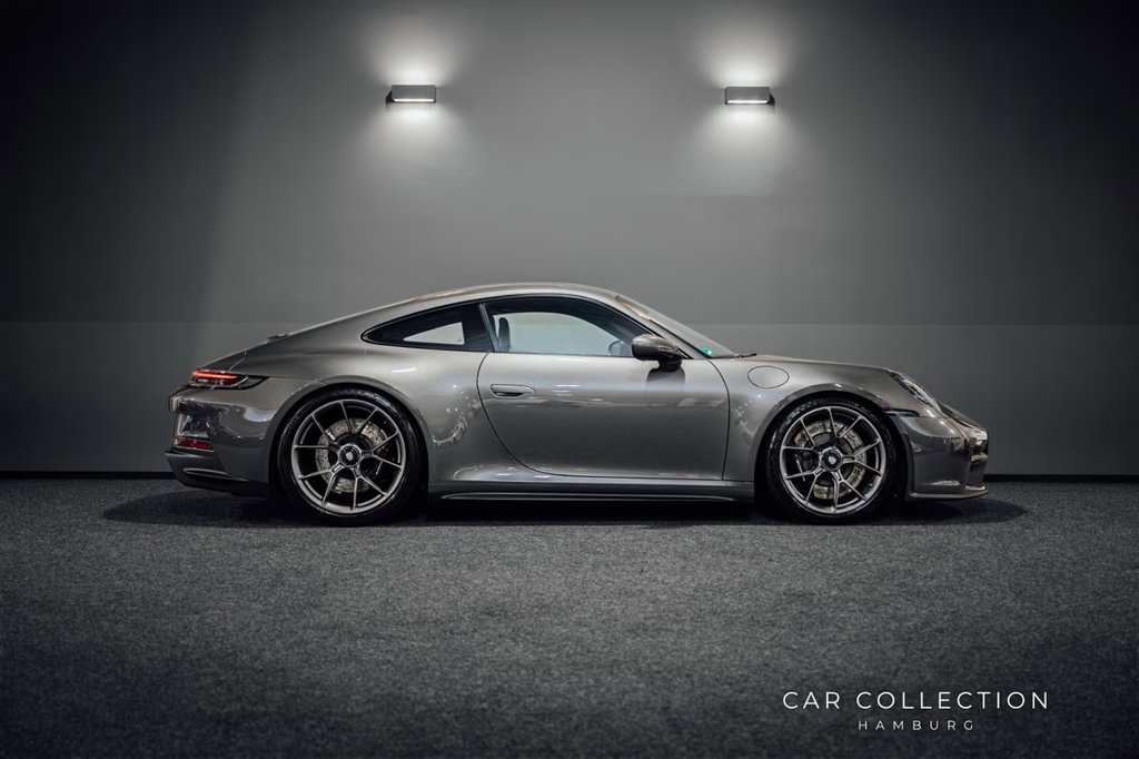 Porsche 992 GT3 Touring