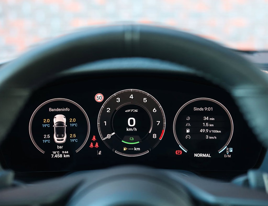 Porsche 992.2 Carrera 4 GTS