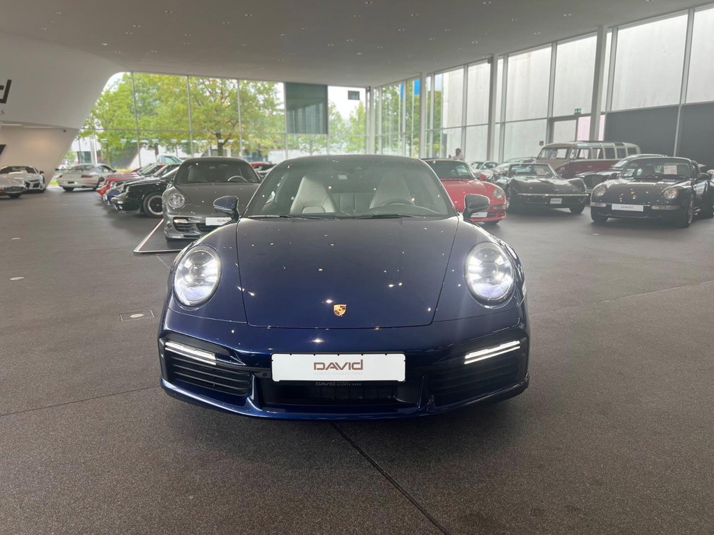 Porsche 992 Turbo