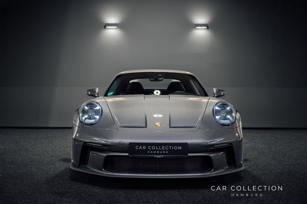 Porsche 992 GT3 Touring