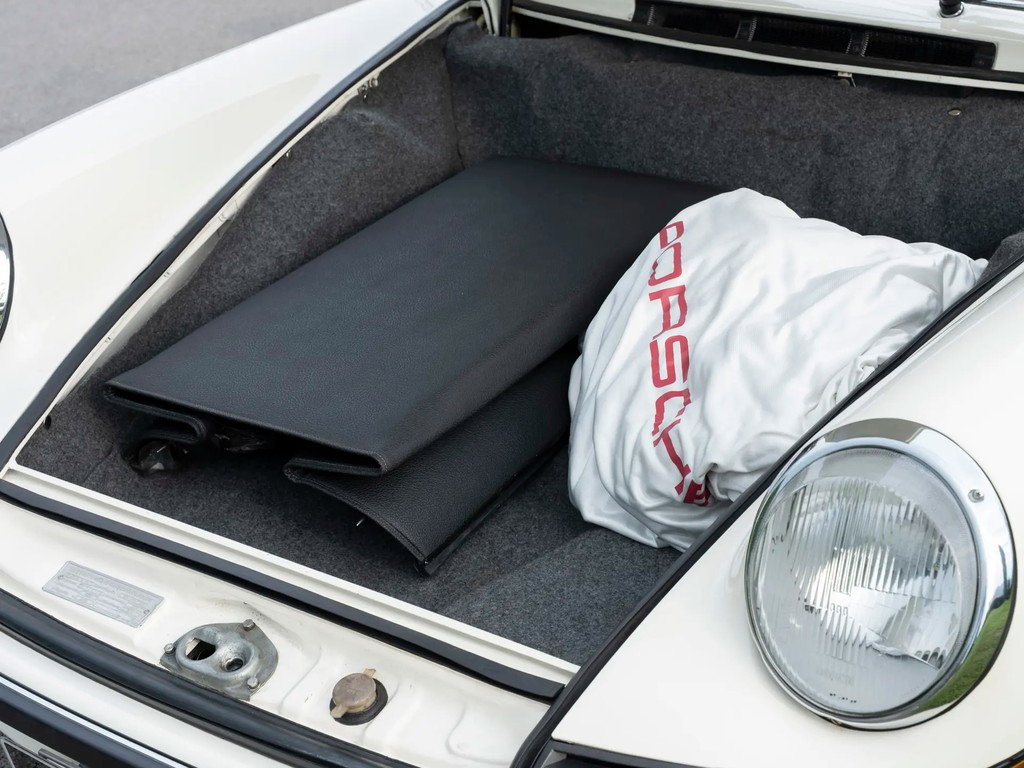 Porsche 911 S (F-Modell)