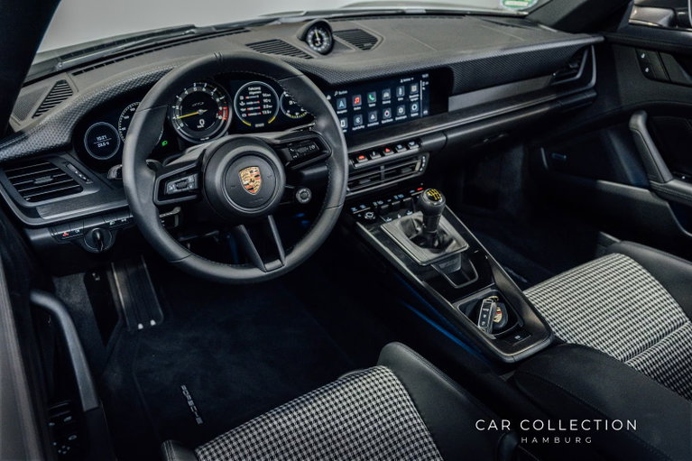 Porsche 992 GT3 Touring