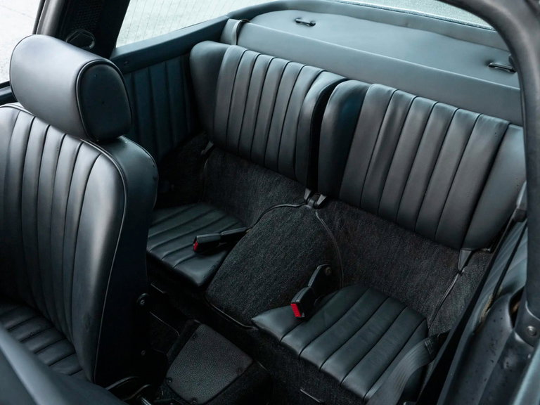 Porsche 911 S (F-Modell)