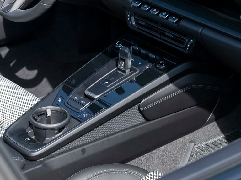 Porsche 992 Edition 50 Jahre Porsche Design
