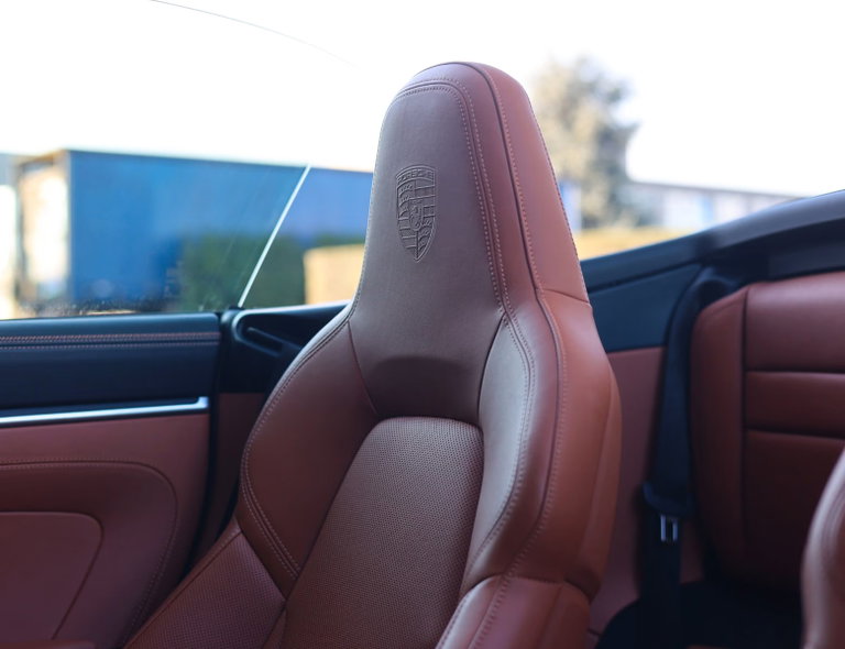 Porsche 992.2 Carrera 4 GTS