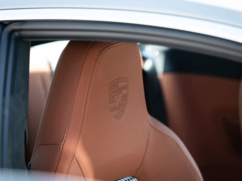 Porsche 992 Sport Classic
