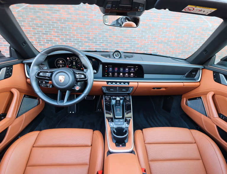 Porsche 992.2 Carrera 4 GTS