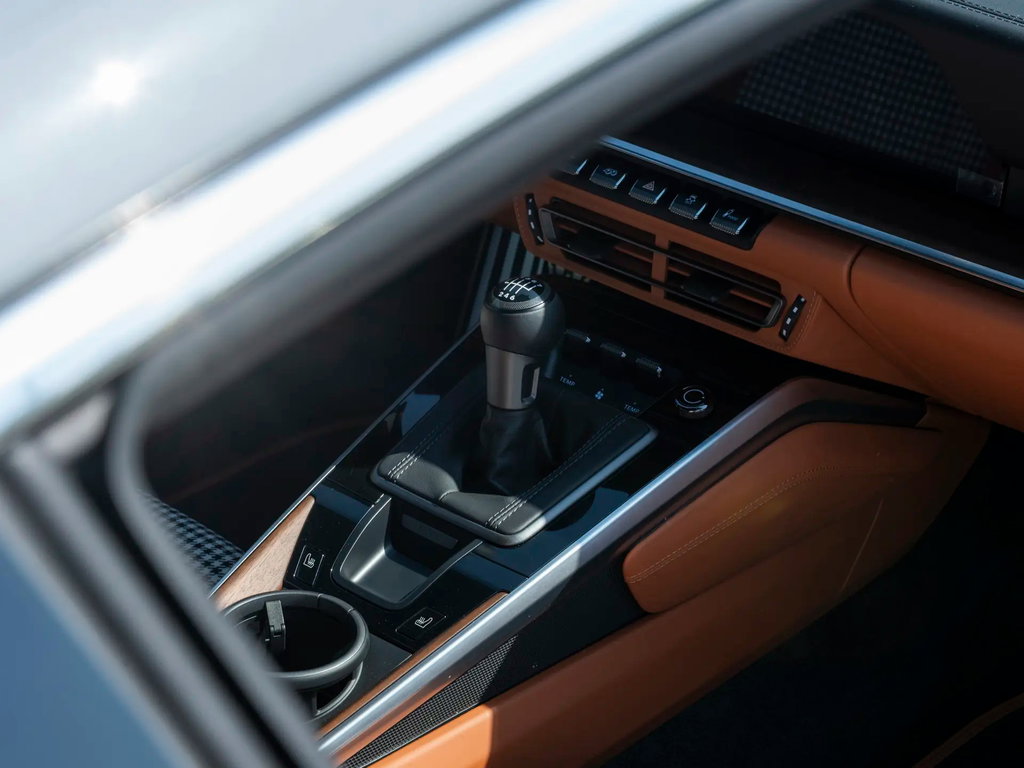 Porsche 992 Sport Classic