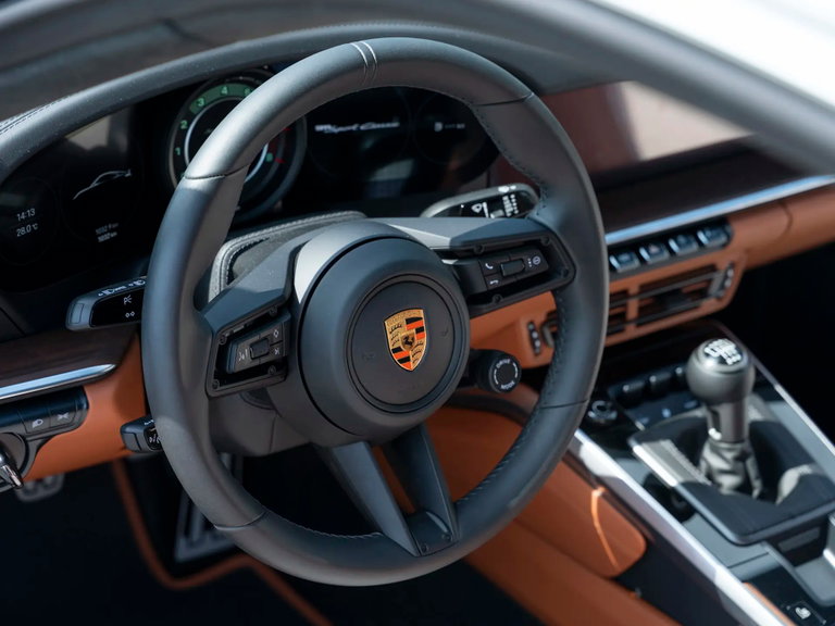 Porsche 992 Sport Classic