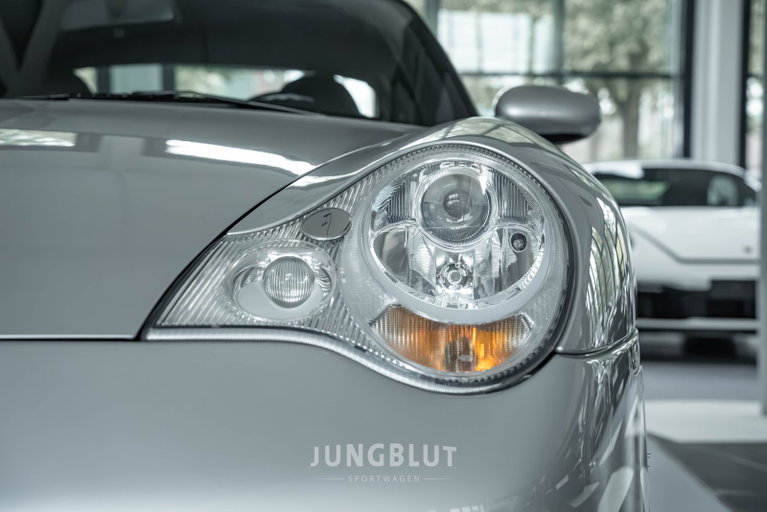 Porsche 996 Carrera