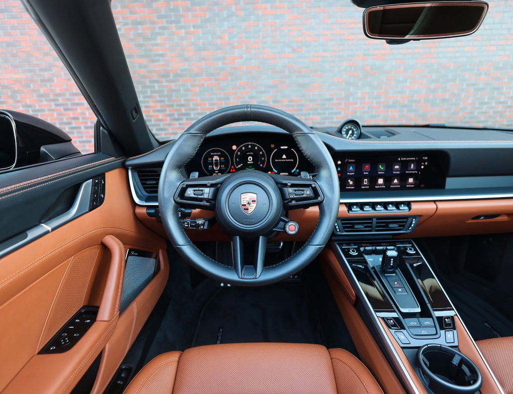 Porsche 992.2 Carrera 4 GTS