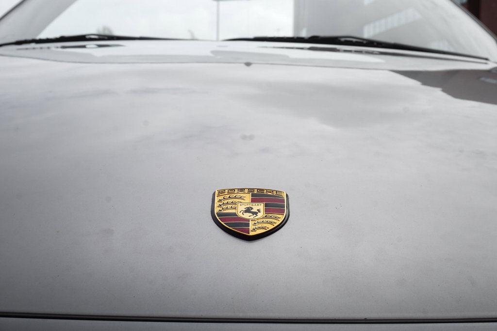 Porsche 996 Carrera 4