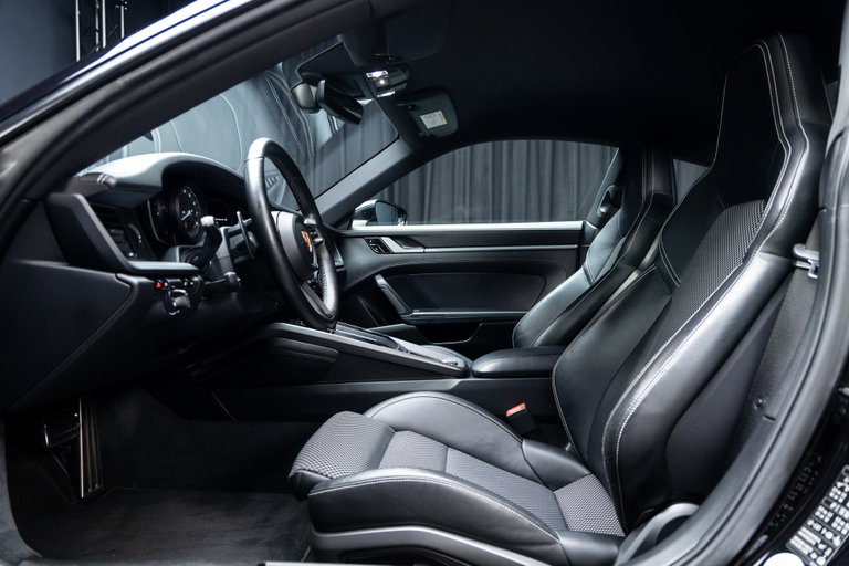 Porsche 992 Carrera S