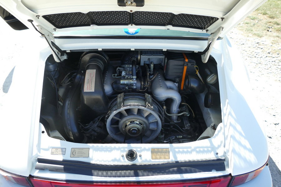 Porsche 911 Carrera 3.2