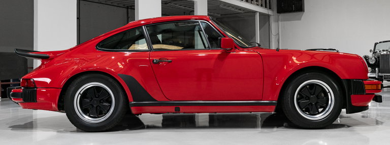 Porsche 911 Turbo 3.0 (US)