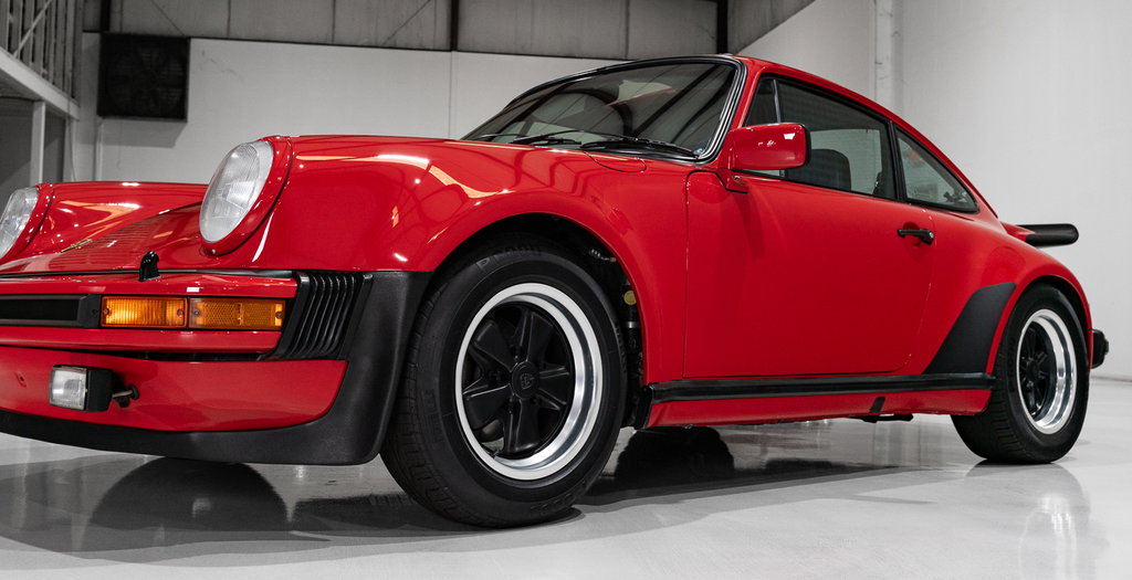 Porsche 911 Turbo 3.0 (US)