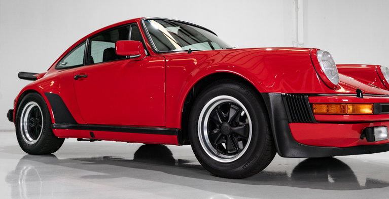 Porsche 911 Turbo 3.0 (US)