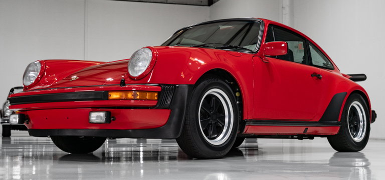 Porsche 911 Turbo 3.0 (US)