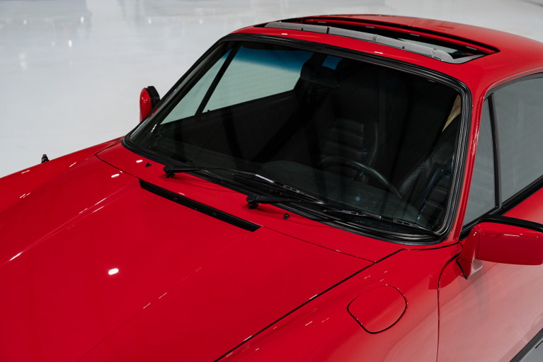 Porsche 911 Turbo 3.0 (US)