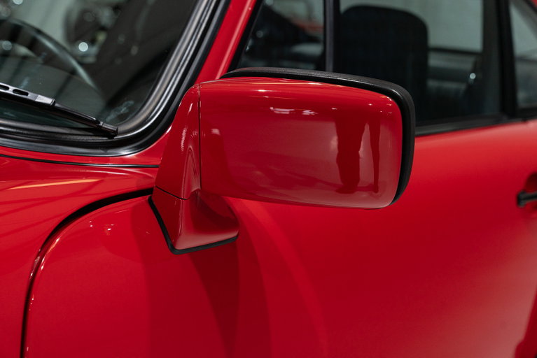 Porsche 911 Turbo 3.0 (US)