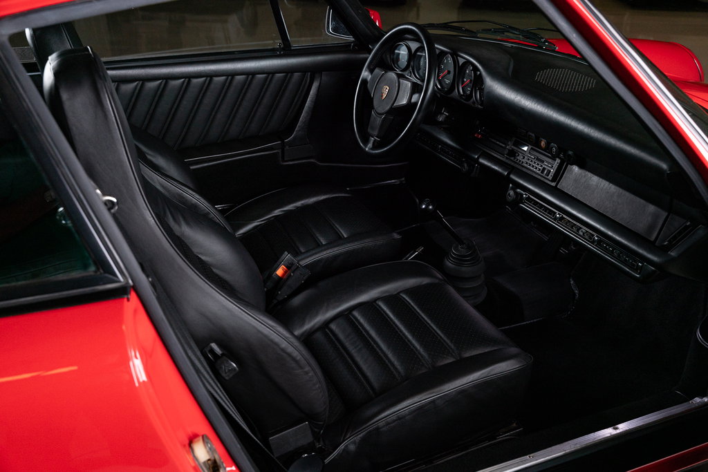 Porsche 911 Turbo 3.0 (US)