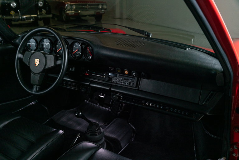 Porsche 911 Turbo 3.0 (US)