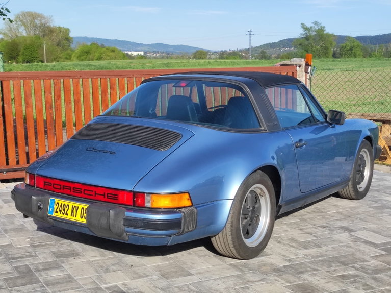 Porsche 911 Carrera 3.2