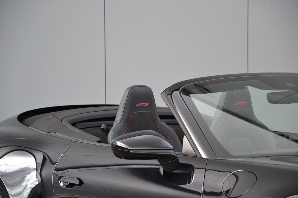 Porsche 992.2 Carrera GTS