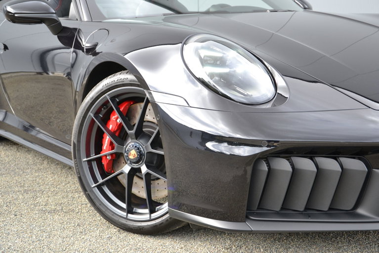 Porsche 992.2 Carrera GTS
