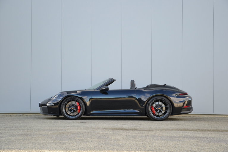 Porsche 992.2 Carrera GTS