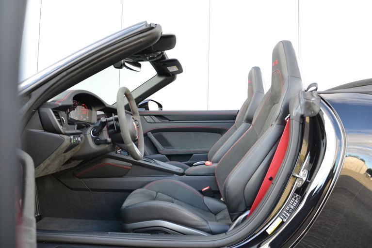 Porsche 992.2 Carrera GTS