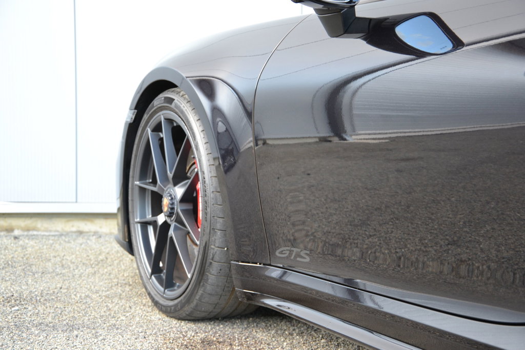 Porsche 992.2 Carrera GTS
