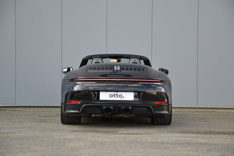Porsche 992.2 Carrera GTS