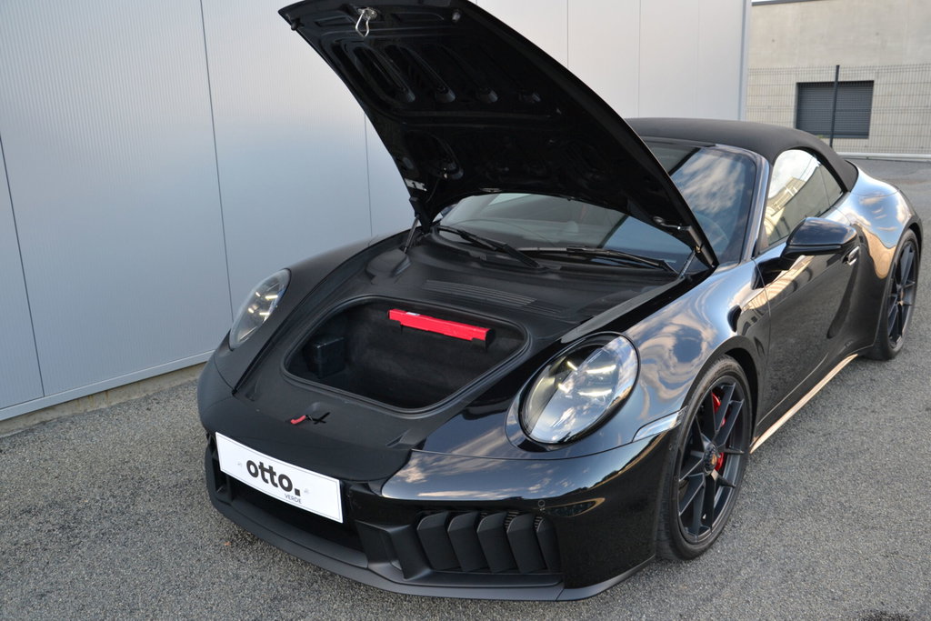 Porsche 992.2 Carrera GTS