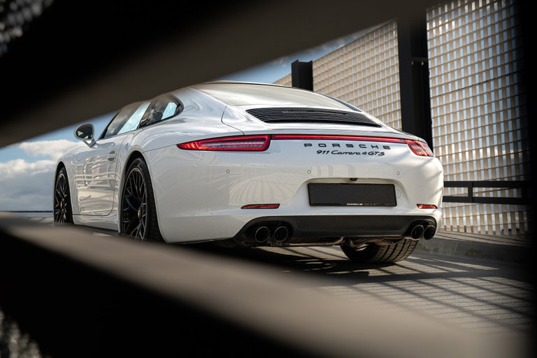 Porsche 991 Carrera 4 GTS
